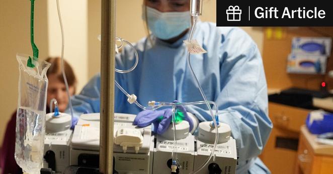 A chemotherapy treatment is administered at Memorial Sloan Kettering.