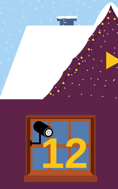 Eine Illustration eines verschneiten Hauses. Auf dem Dach sind gelbe Lichterketten befestigt, während Schneeflocken im blauen Himmel fallen. Im unteren Bereich ist ein Fenster mit der Zahl „12“ zu sehen. Eine Überwachungskamera ist außen am Fensterrahmen angebracht.