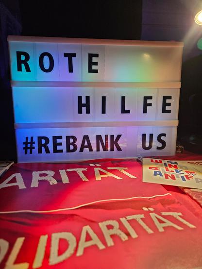 Rote Hilfe - Rebank us